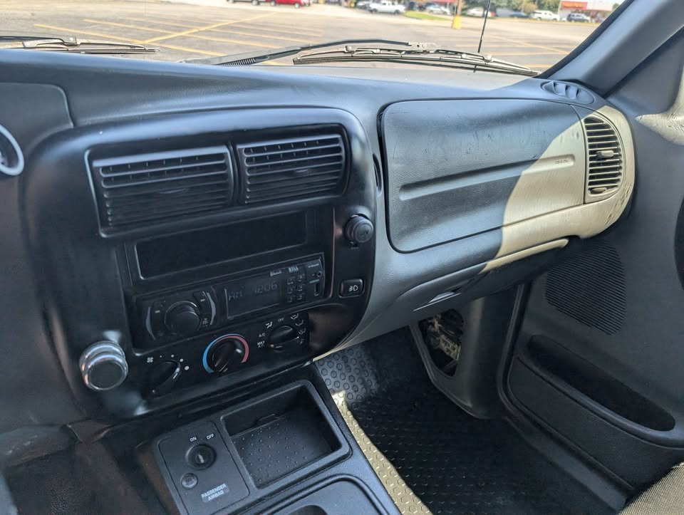 2006 Ford Ranger STX photo