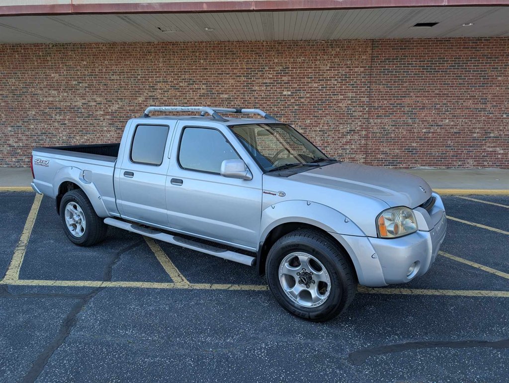 2003 Nissan Frontier SC-V6 photo