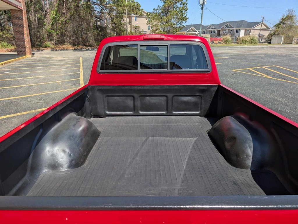 2004 Toyota Tacoma photo