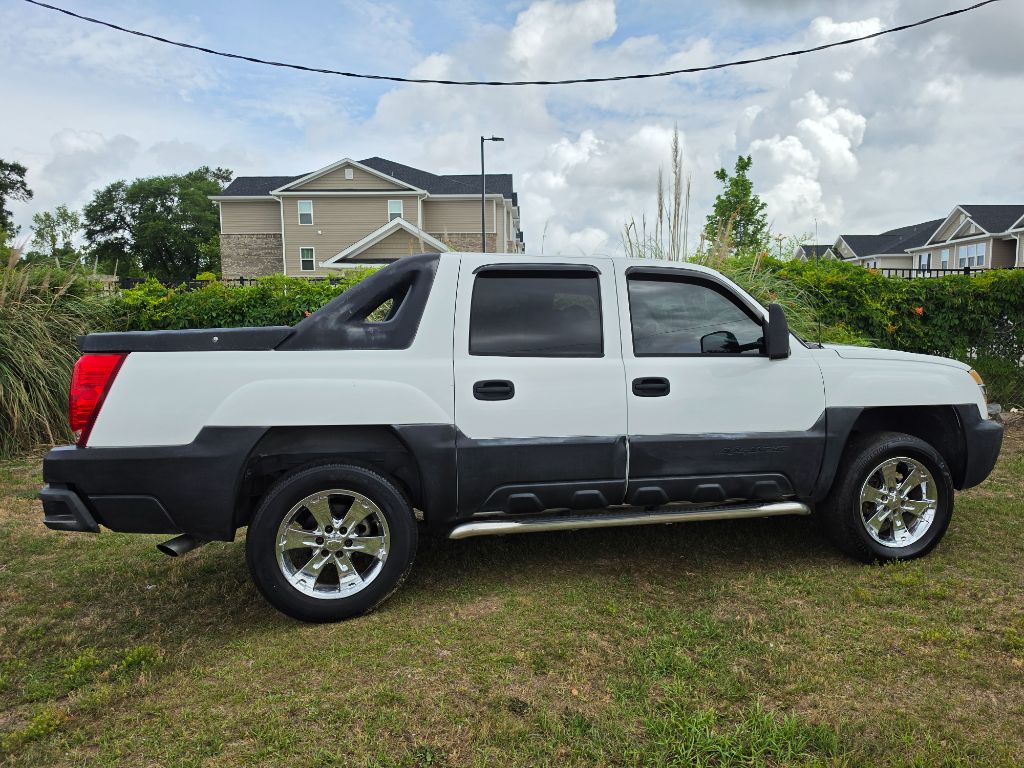 2006 Chevrolet Avalanche - $4,980