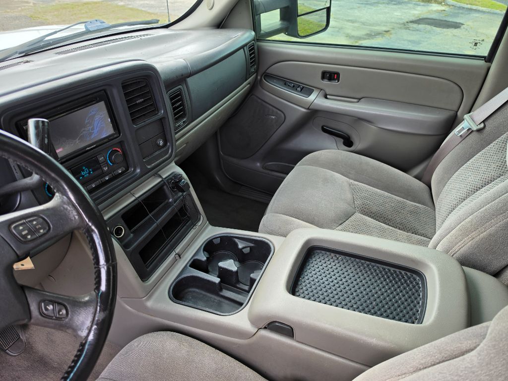 2006 Chevrolet Avalanche - $4,980