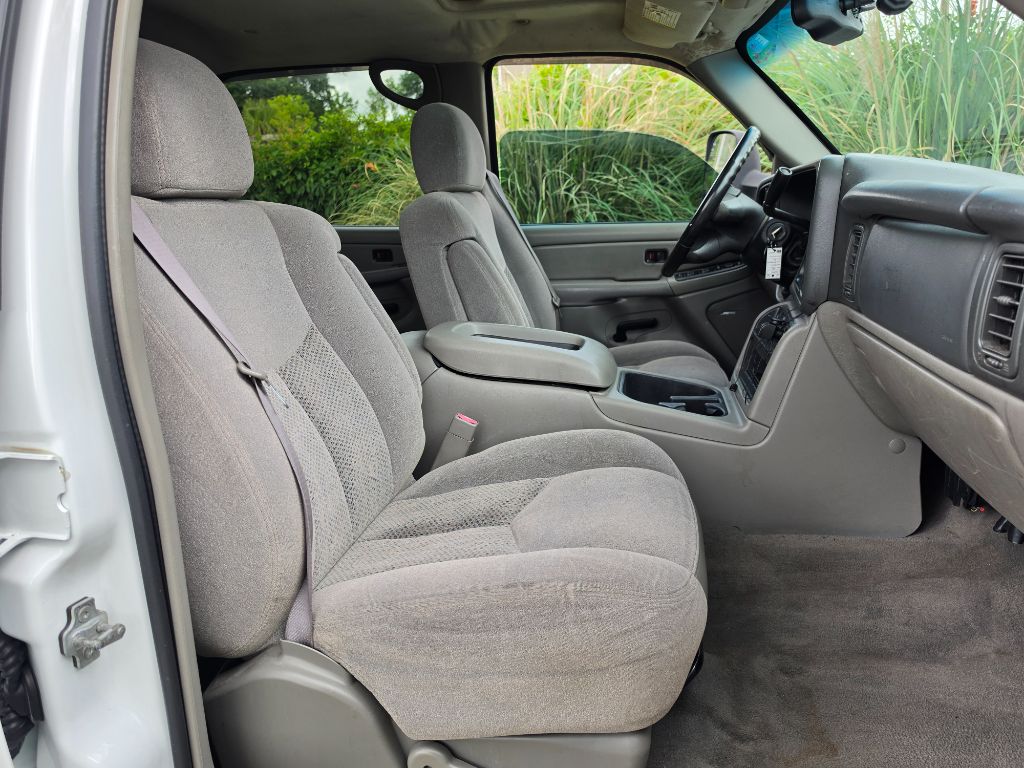 2006 Chevrolet Avalanche - $4,980