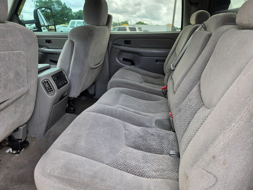 2006 Chevrolet Avalanche - $4,980