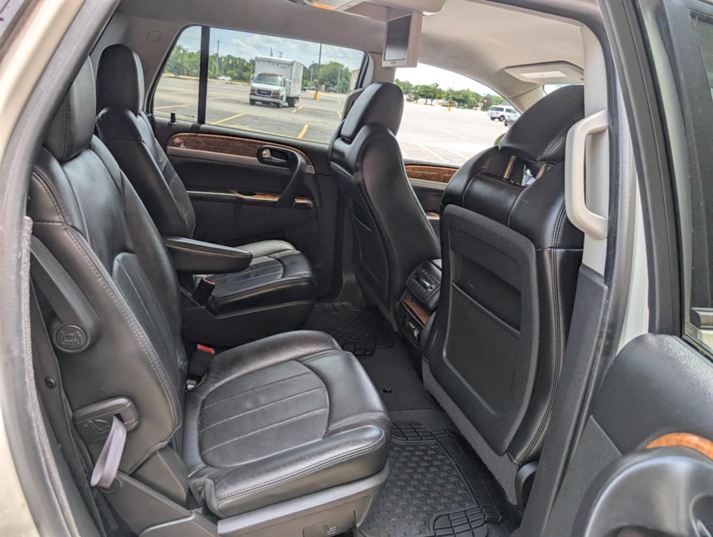 2011 Buick Enclave CXL-1 photo