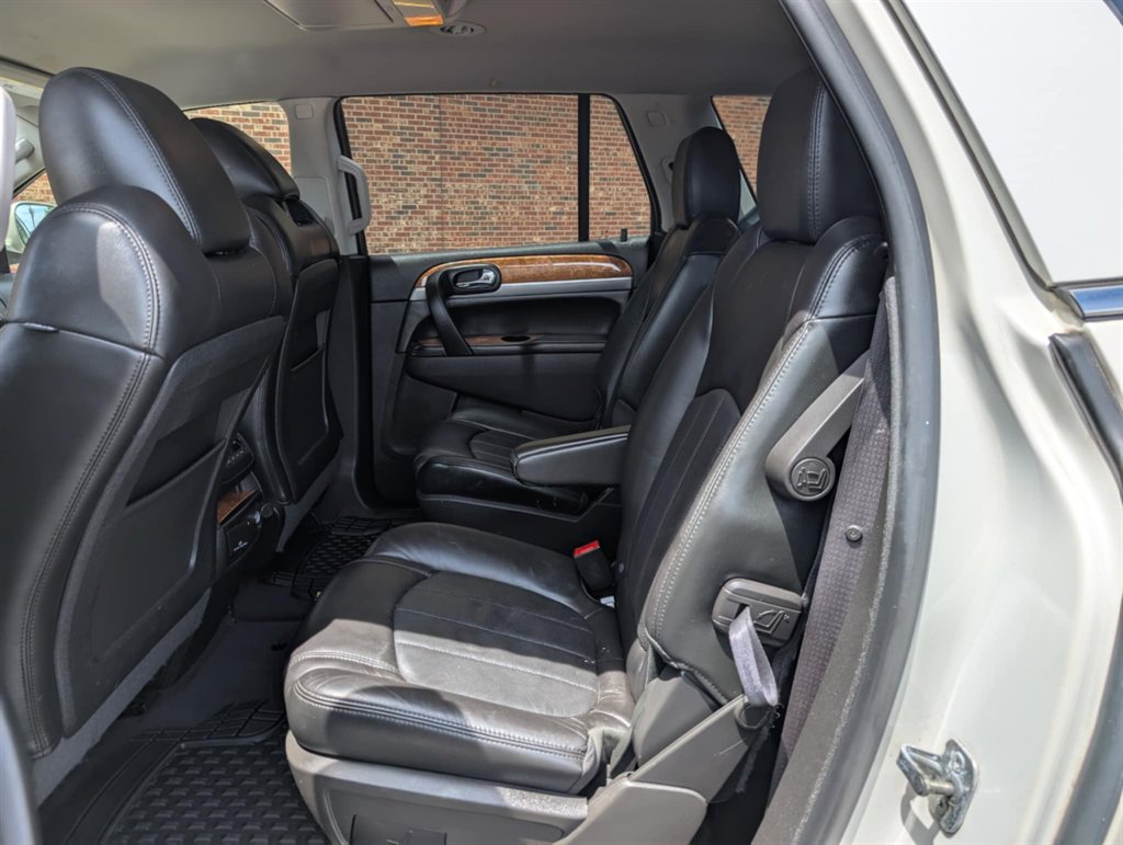 2011 Buick Enclave CXL-1 photo
