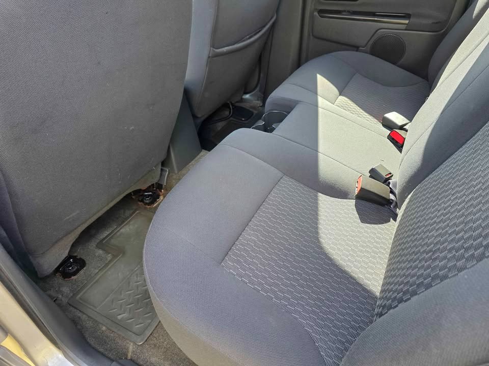 2006 GMC Envoy - $6,999