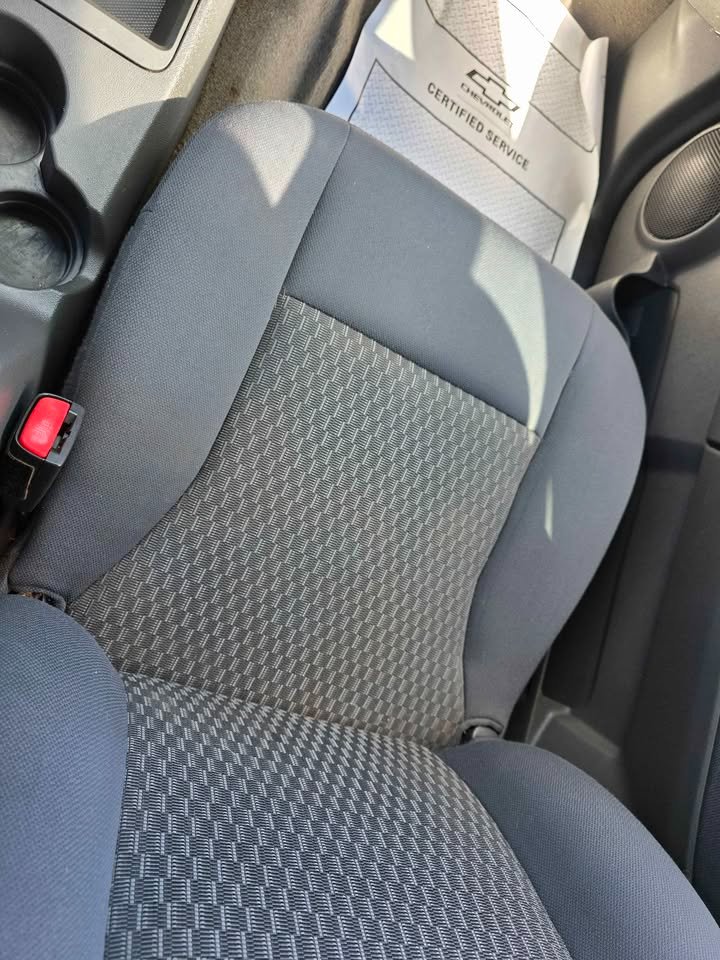 2006 GMC Envoy - $6,999