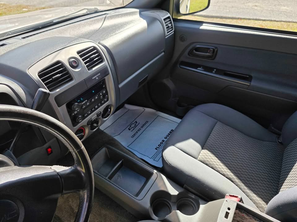 2006 GMC Envoy - $6,999