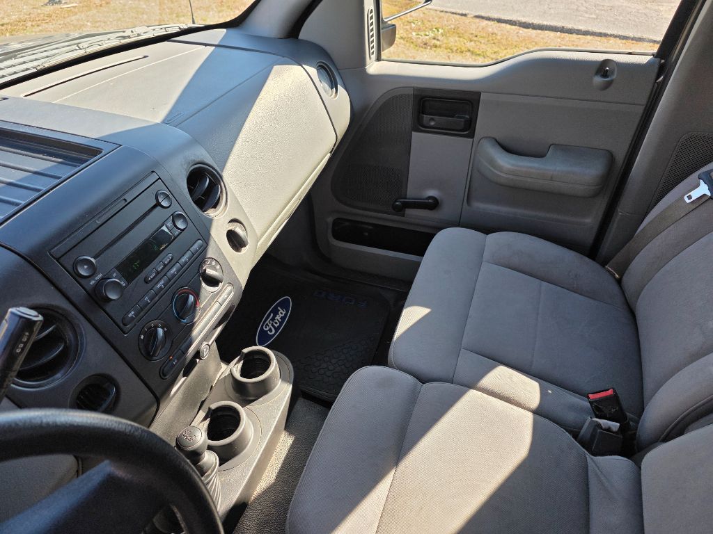 2006 Ford F-150 - $7,980