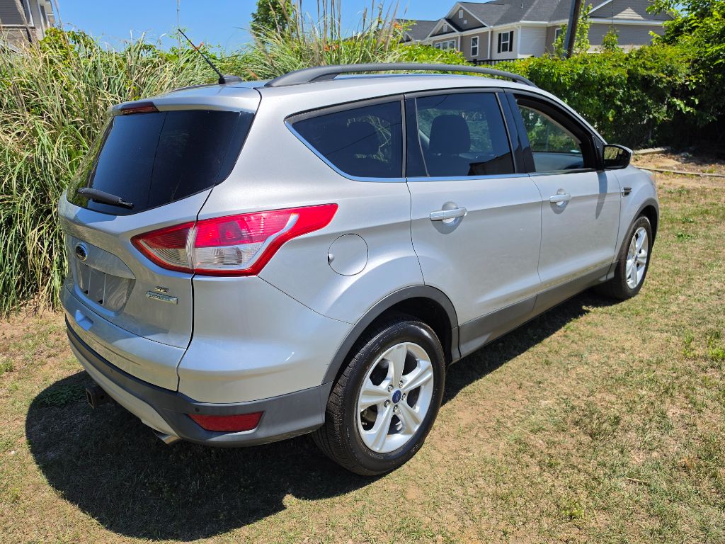 2016 Ford Escape - $4,980