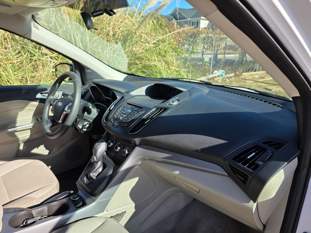 2014 Ford Escape - $5,980