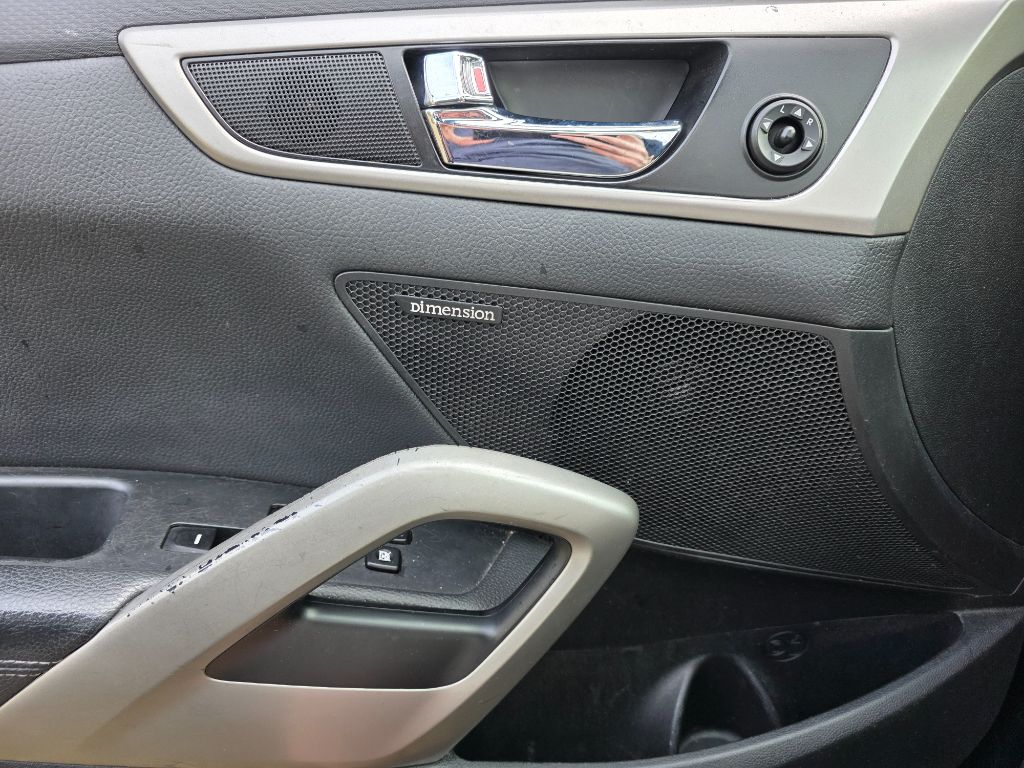 2013 Hyundai Veloster - $5,999
