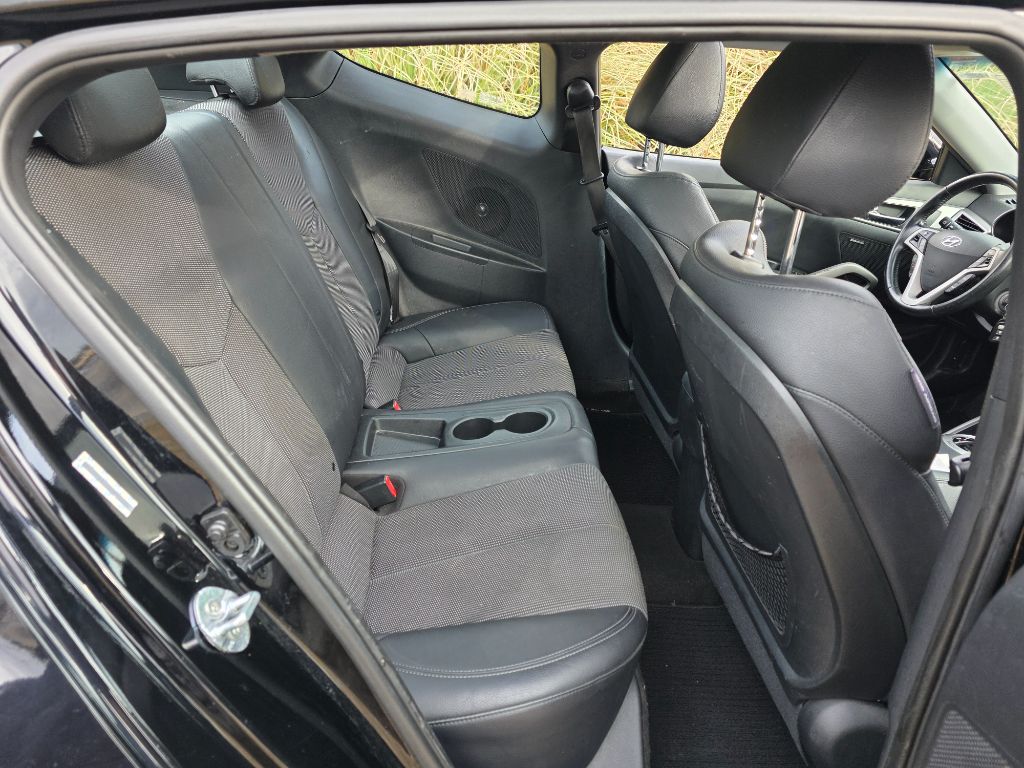 2013 Hyundai Veloster - $5,999
