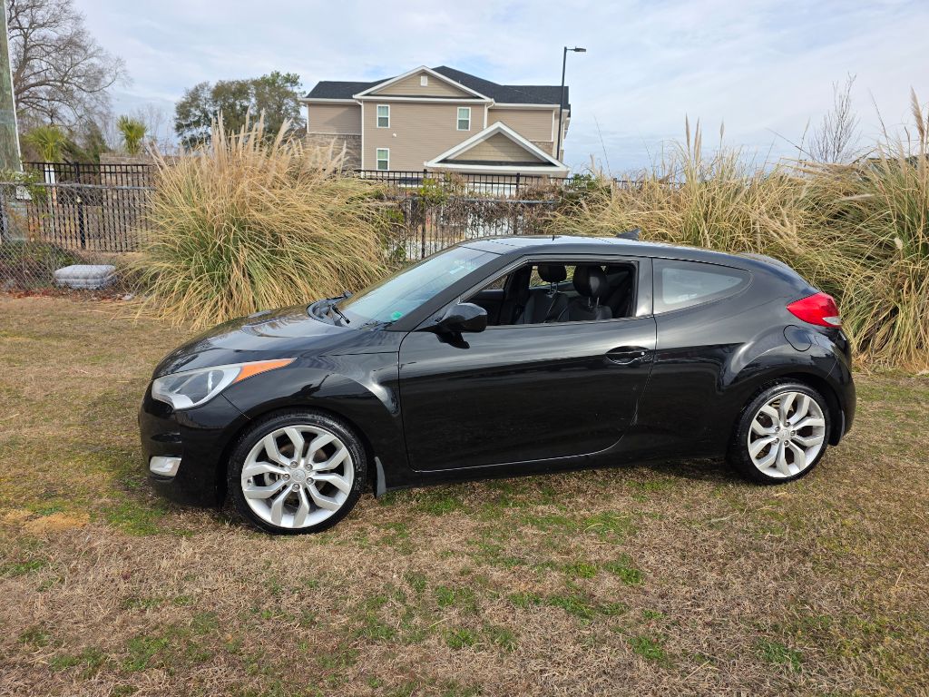 2013 Hyundai Veloster - $5,999
