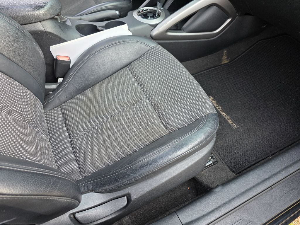 2013 Hyundai Veloster - $5,999