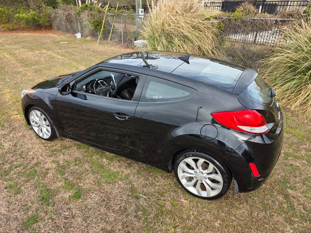 2013 Hyundai Veloster - $5,999
