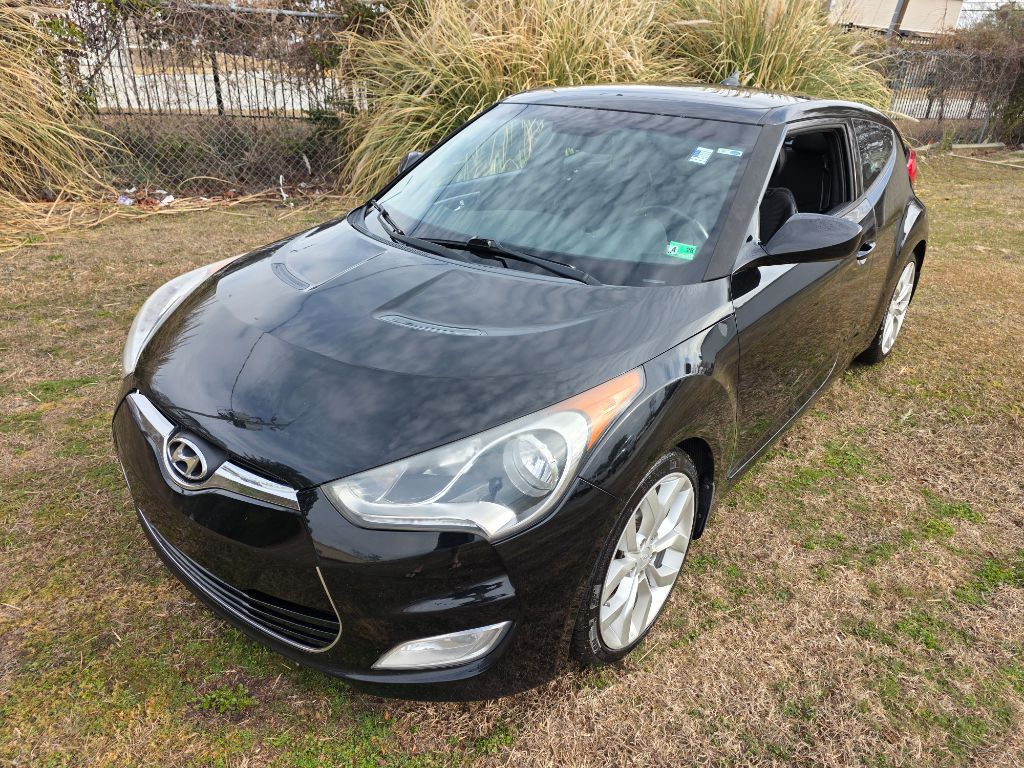 2013 Hyundai Veloster - $5,999