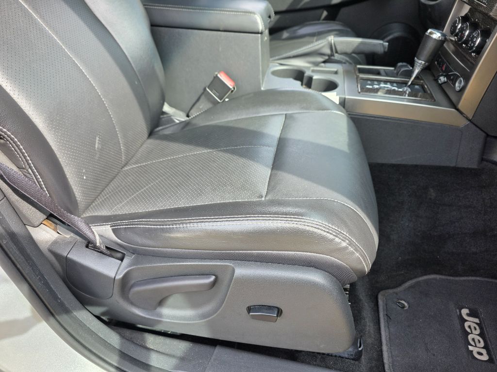 2011 Jeep Liberty - $6,480