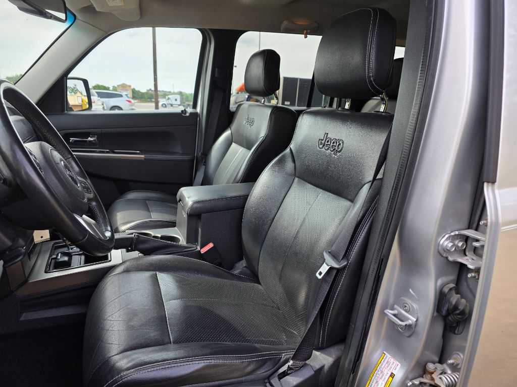2011 Jeep Liberty - $6,480