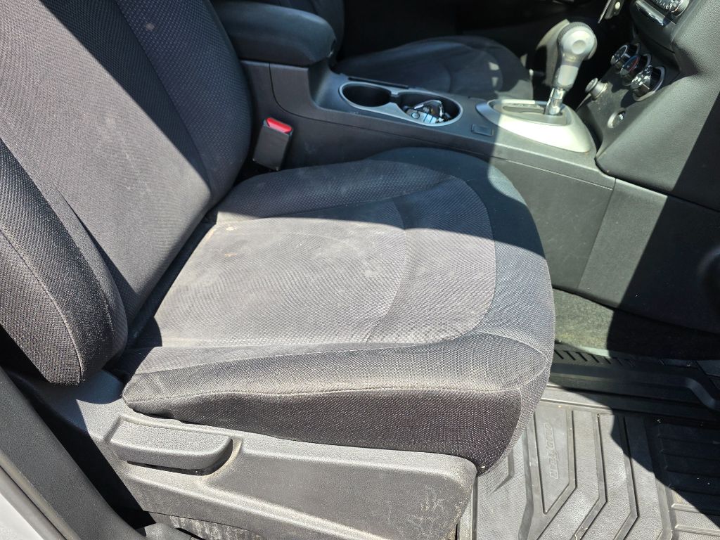 2013 Nissan Rogue - $4,980