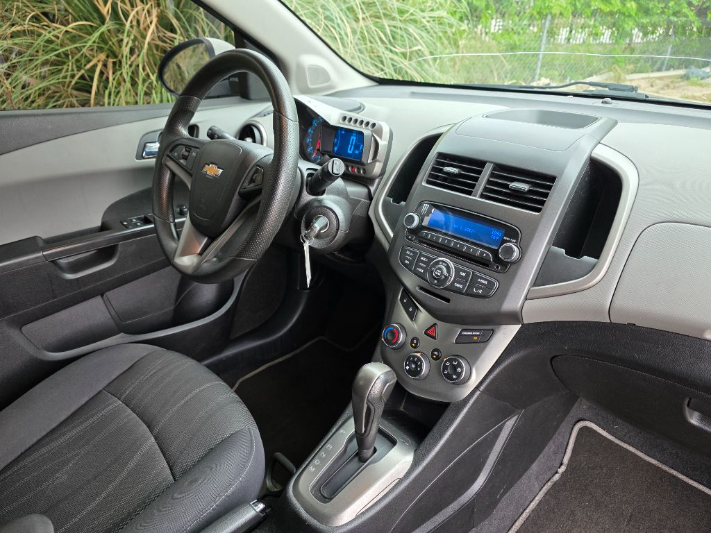 2013 Chevrolet Sonic - $5,480