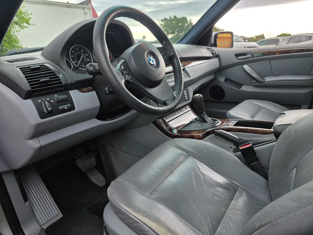 2006 BMW X5 - $4,800