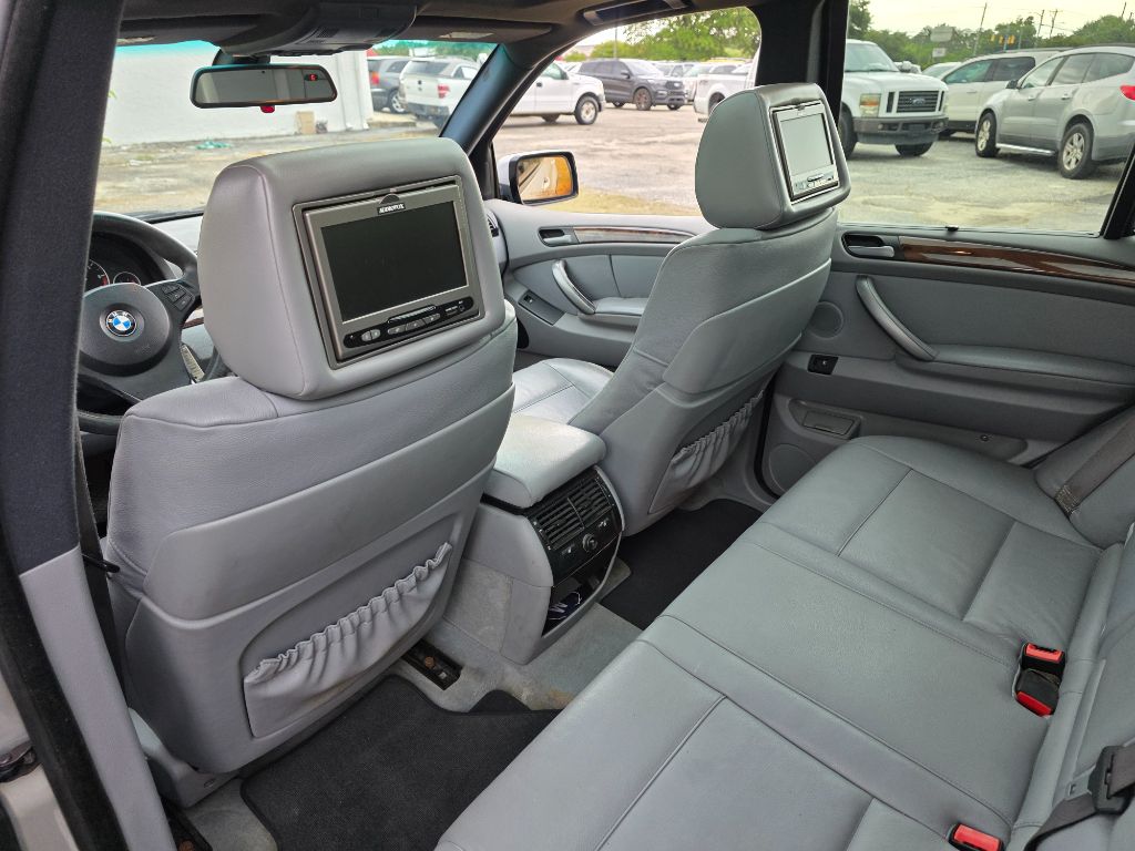 2006 BMW X5 - $4,800