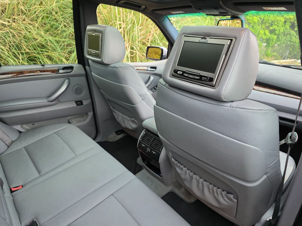2006 BMW X5 - $4,800