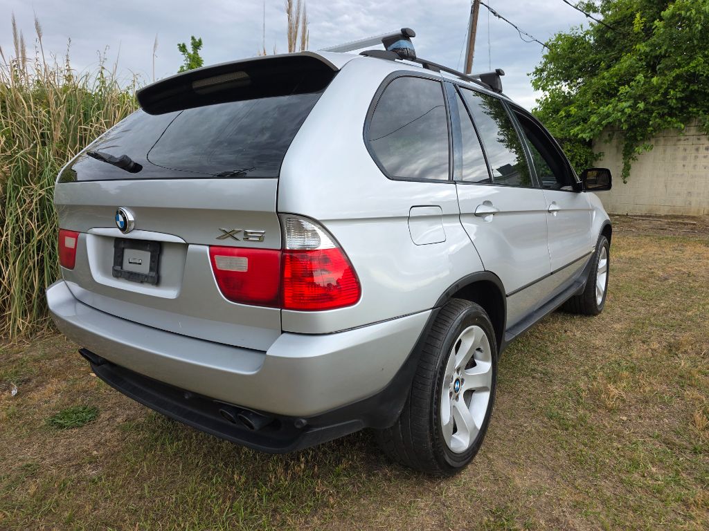 2006 BMW X5 - $4,800