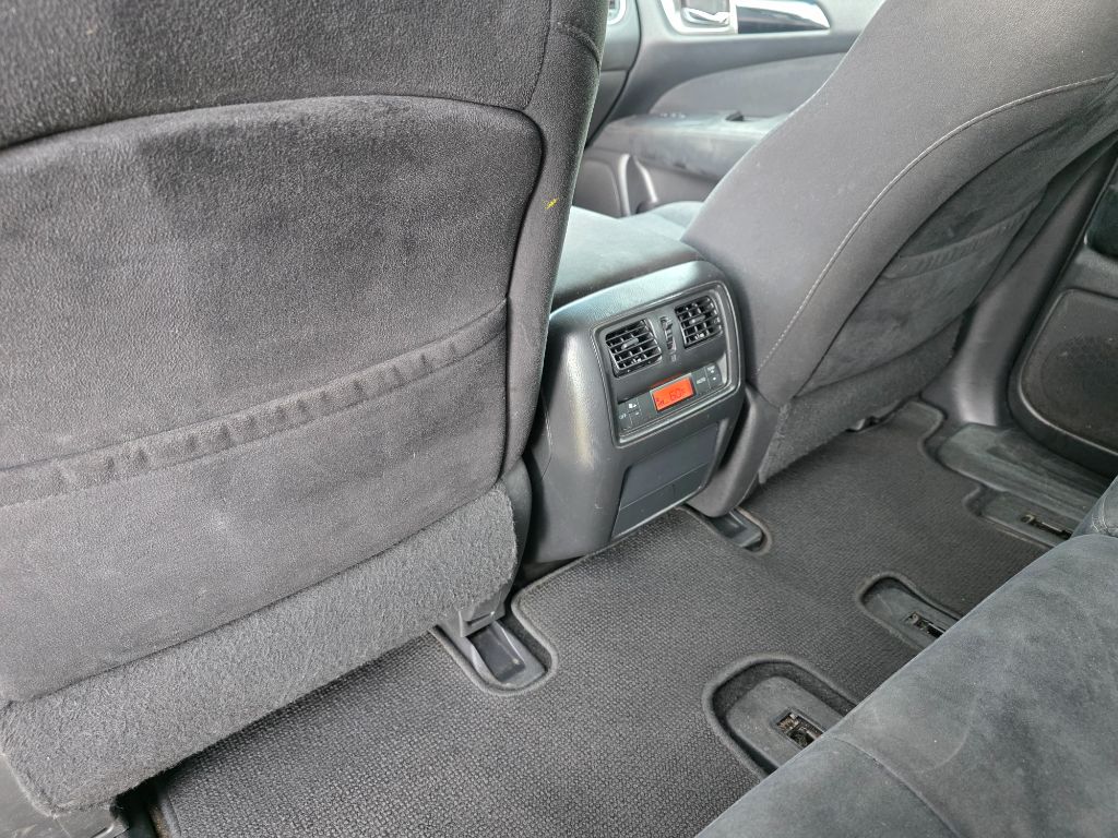 2016 Nissan Pathfinder - $6,980