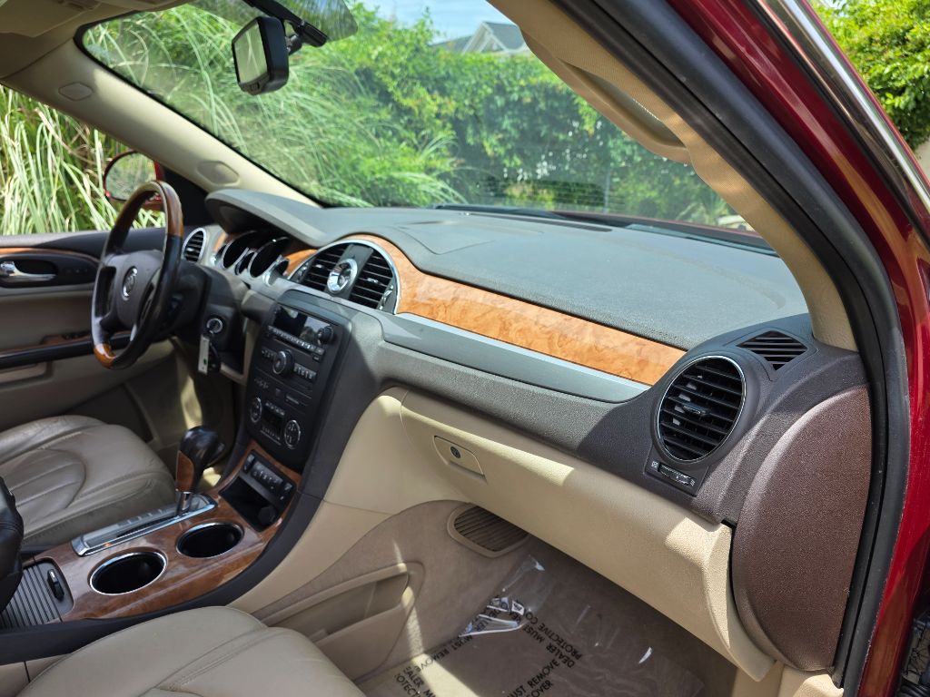 2010 Buick Enclave - $5,980