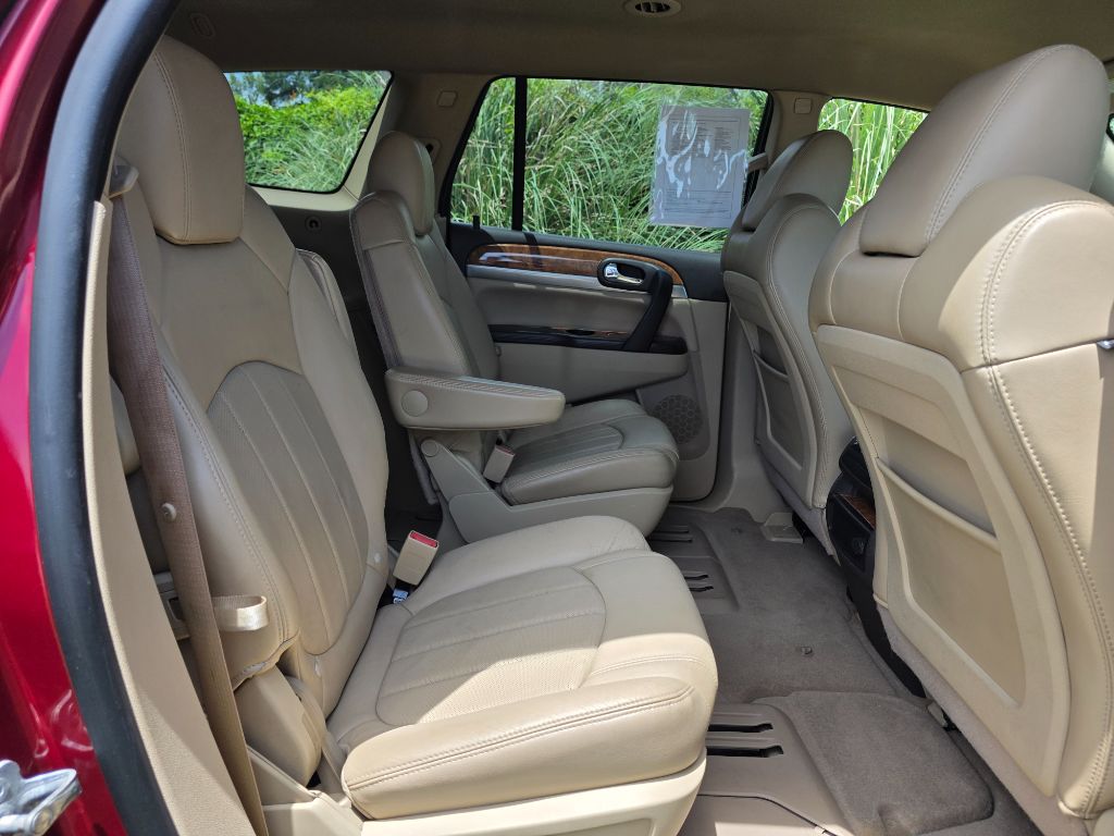 2010 Buick Enclave - $5,980