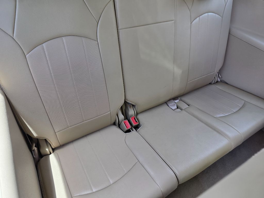 2010 Buick Enclave - $5,980