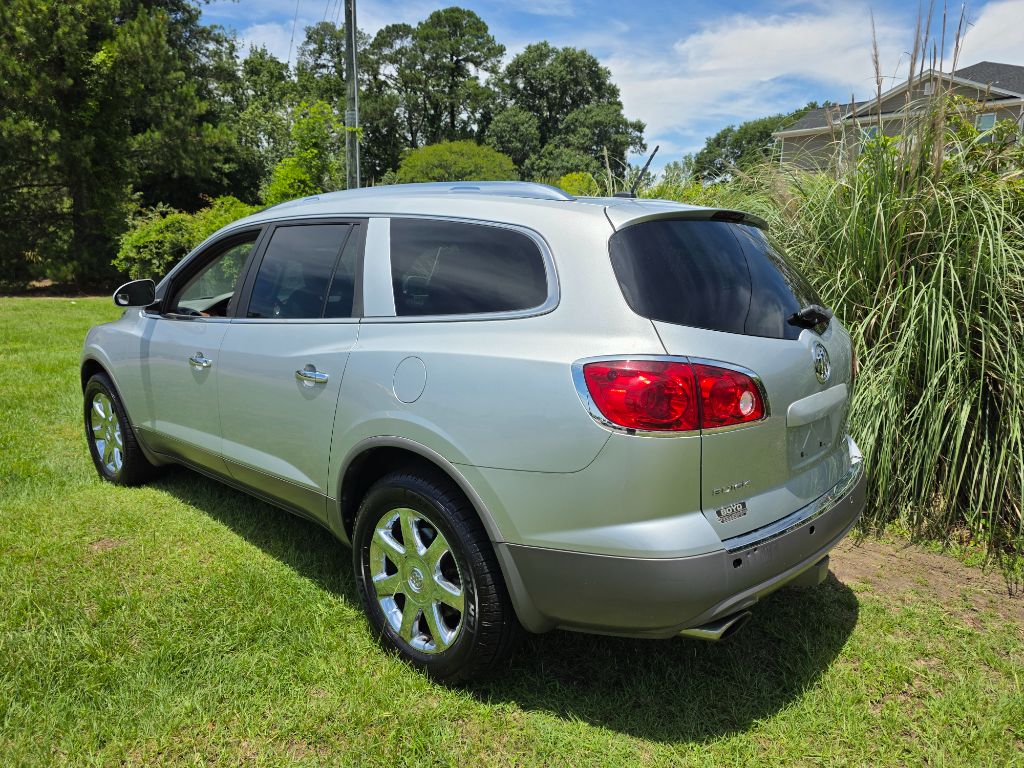 2010 Buick Enclave - $5,980