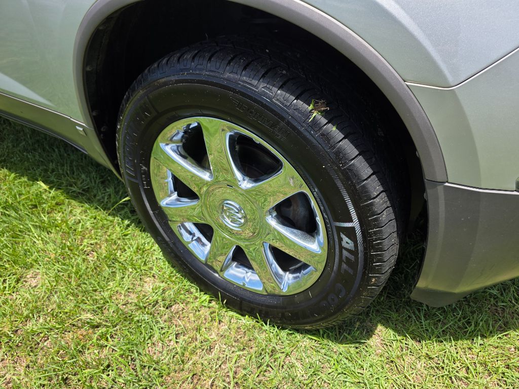 2010 Buick Enclave - $5,980