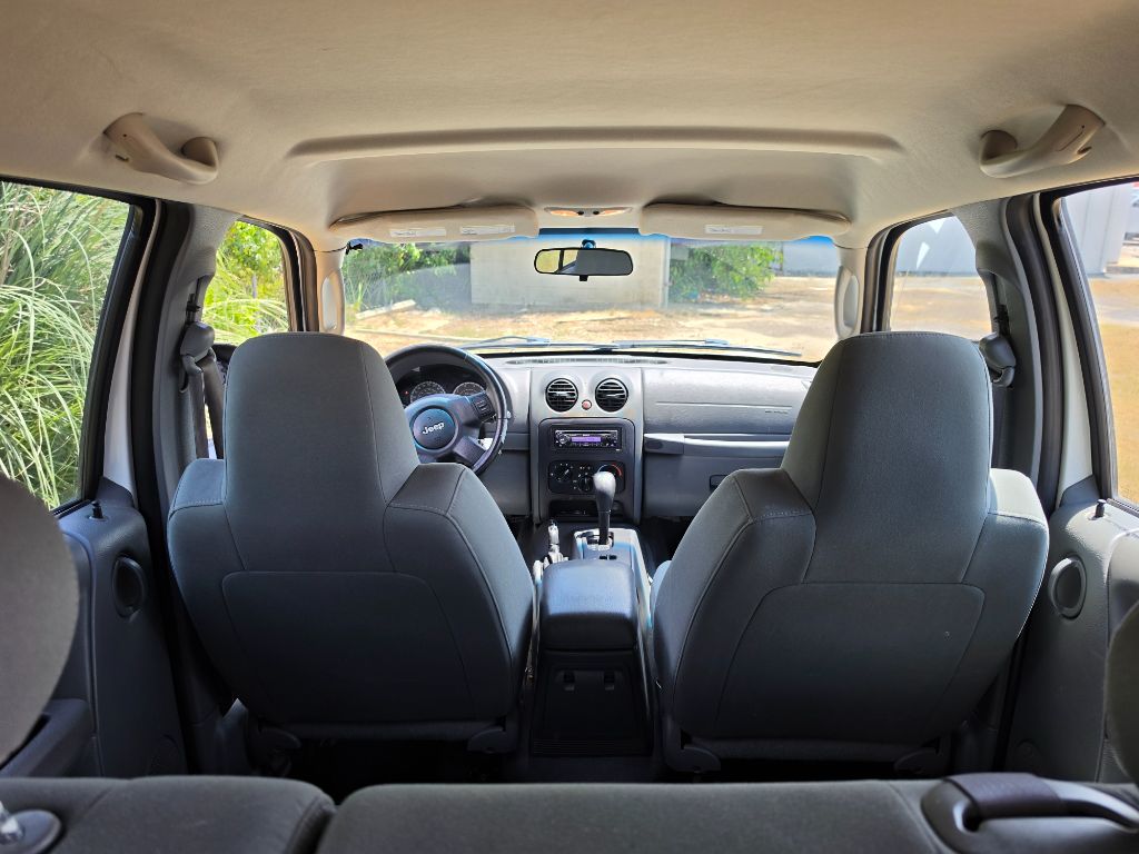 2006 Jeep Liberty - $4,980