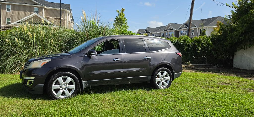2016 Chevrolet Traverse - $6,980