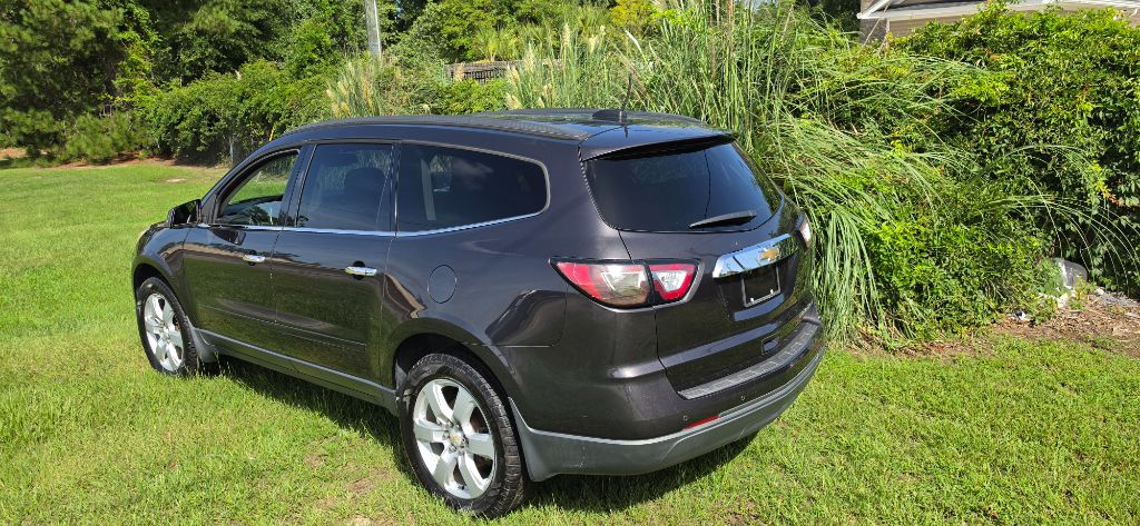 2016 Chevrolet Traverse - $6,980