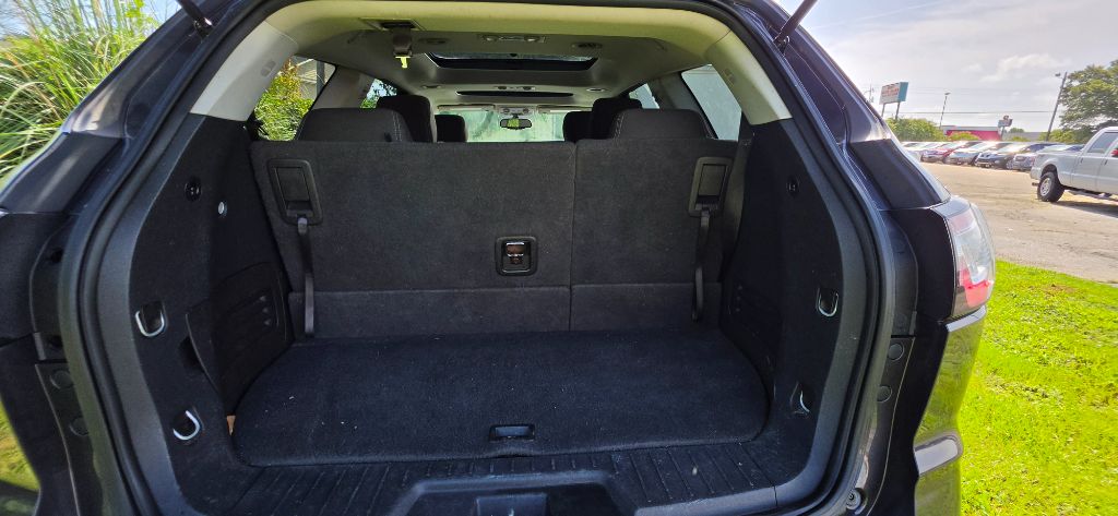 2016 Chevrolet Traverse - $6,980