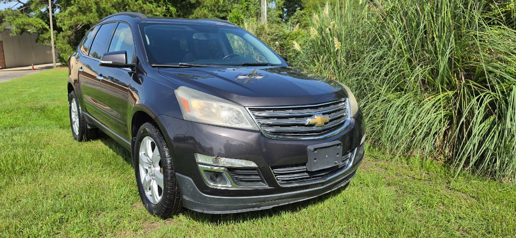 2016 Chevrolet Traverse - $6,980