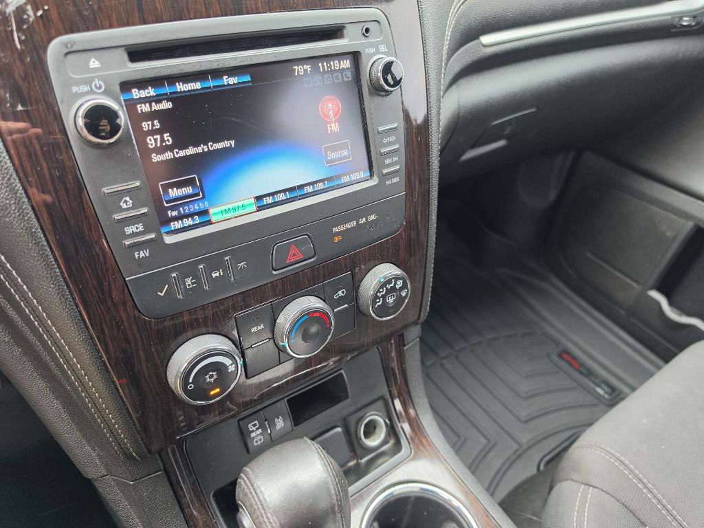2016 Chevrolet Traverse - $5,980