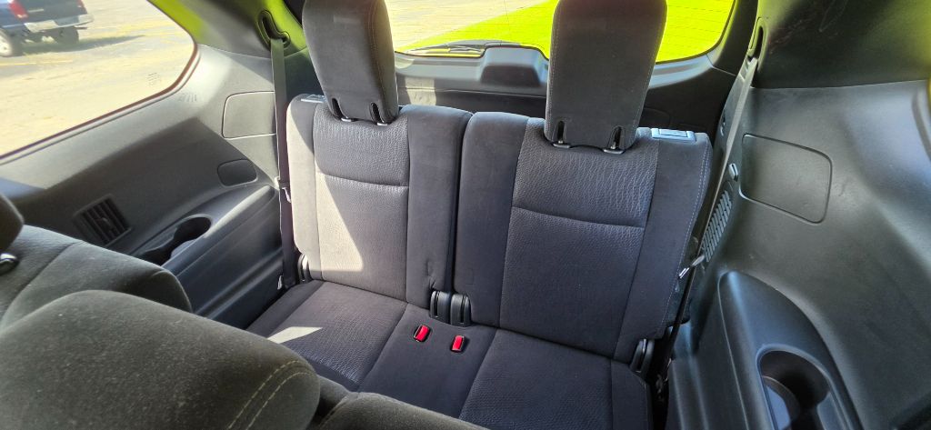 2016 Nissan Pathfinder - $5,980