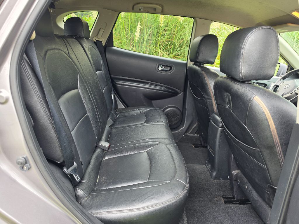 2011 Nissan Rogue - $4,500