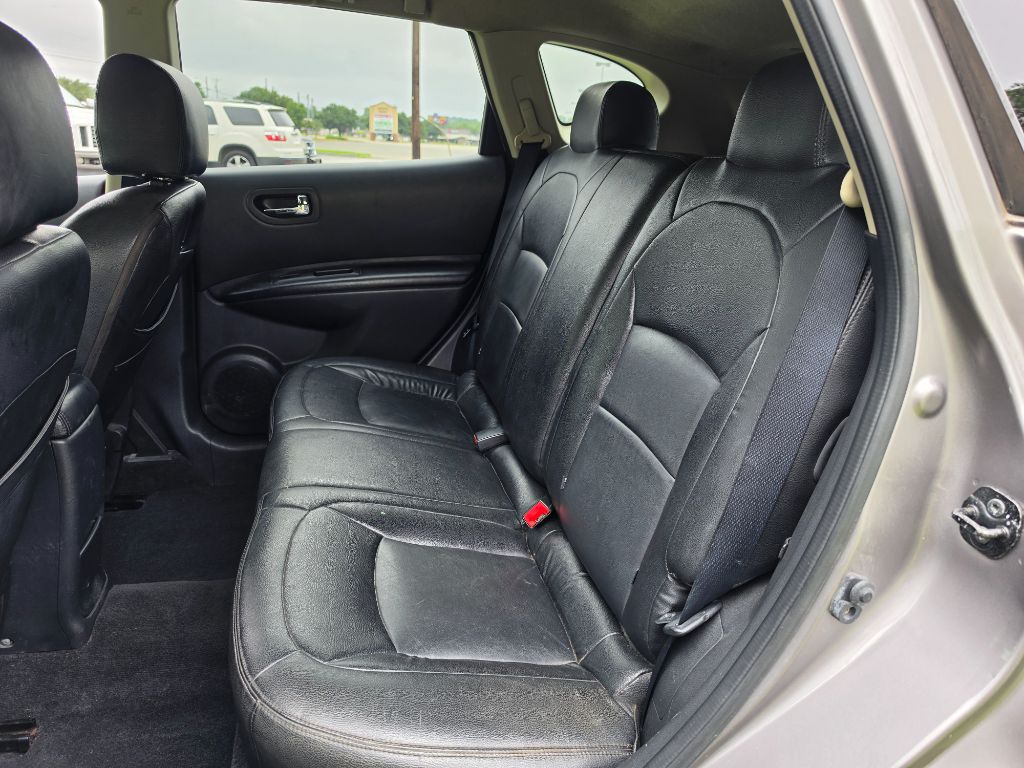 2011 Nissan Rogue - $4,500