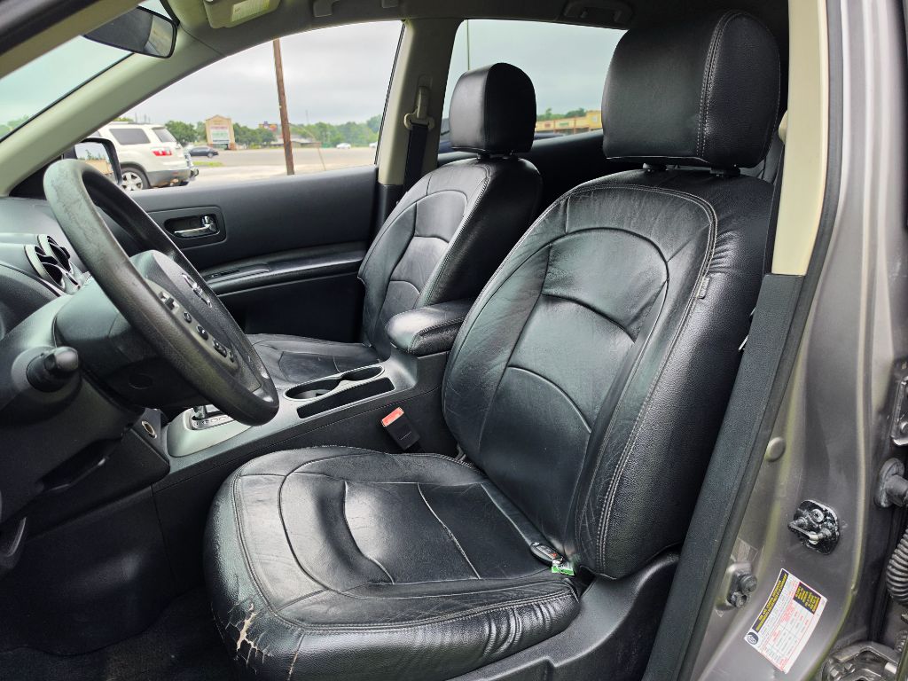 2011 Nissan Rogue - $4,500
