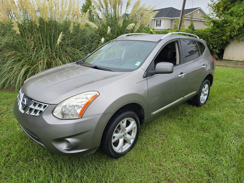 2011 Nissan Rogue - $4,500