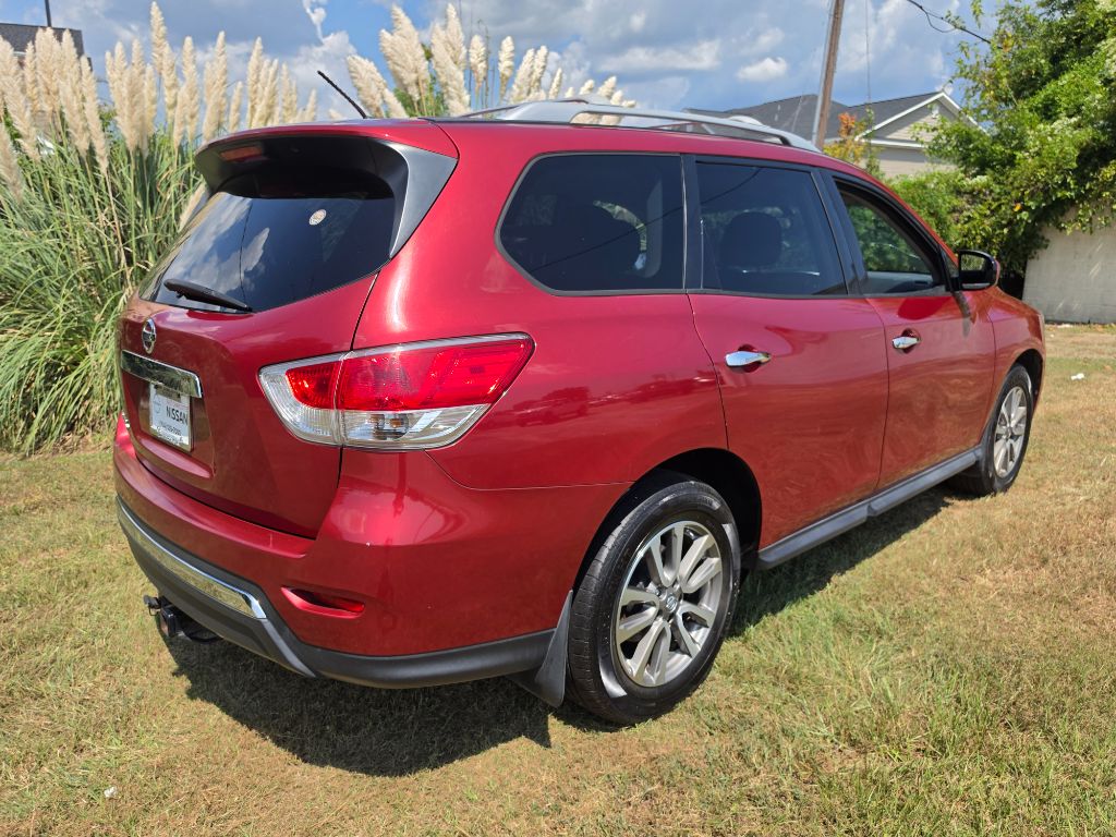 2015 Nissan Pathfinder - $5,999