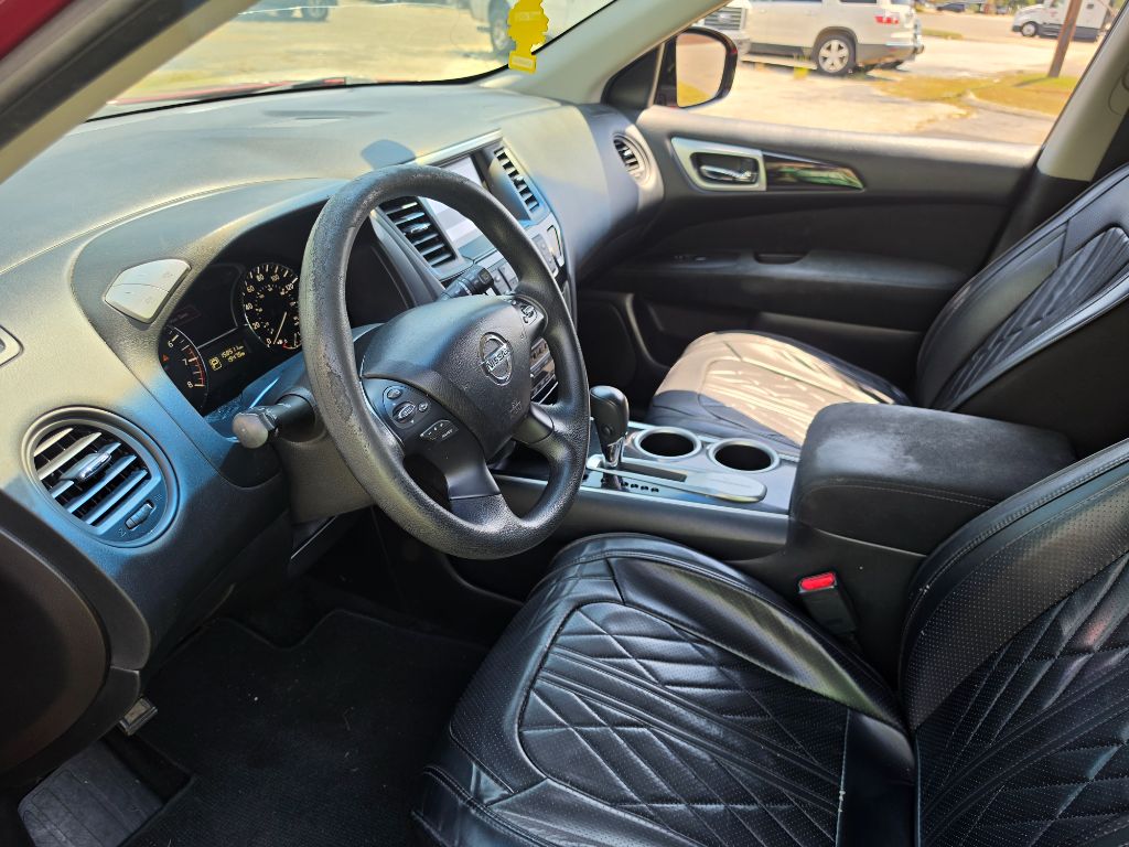2015 Nissan Pathfinder - $5,999