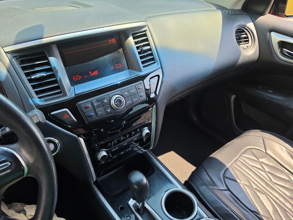 2015 Nissan Pathfinder - $5,999