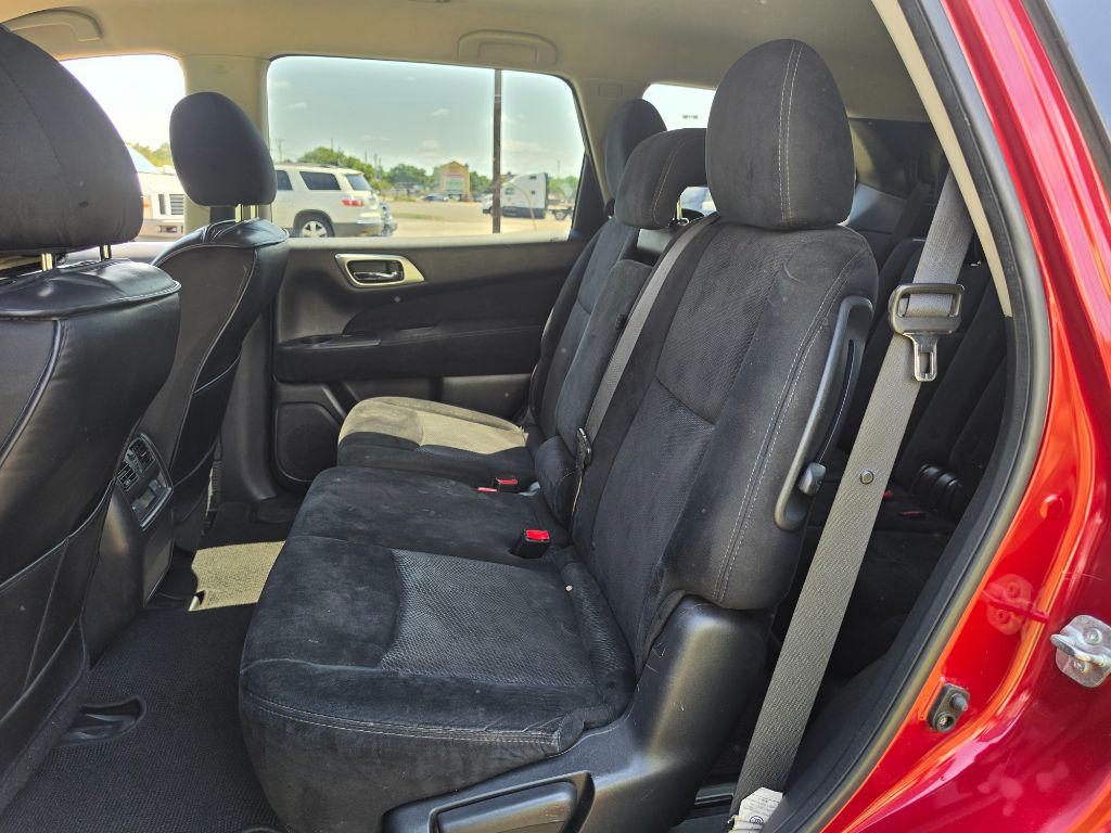 2015 Nissan Pathfinder - $5,999